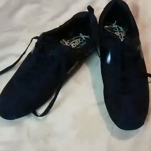 Women's Signature C sz 10 navy tennis shoes